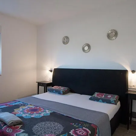 Stipe Apartment Jesenice (Split-Dalmatia)