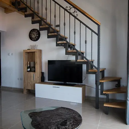 Apartment Stipe Jesenice (Split-Dalmatia)