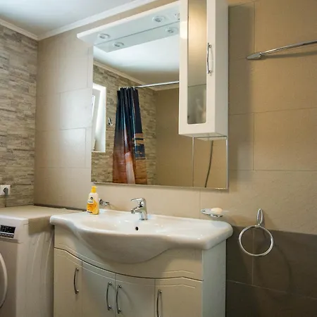 Stipe Apartment Jesenice (Split-Dalmatia)