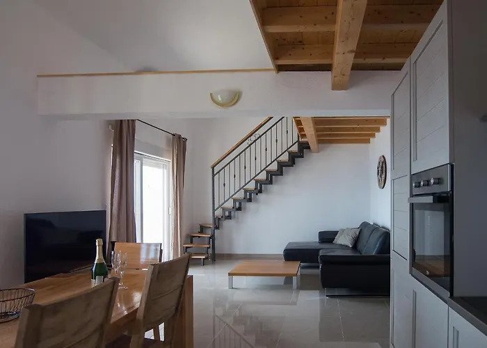 Stipe Jesenice (Split-Dalmatia)