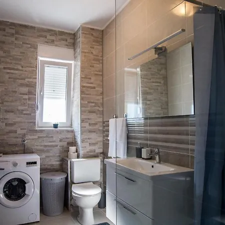 Stipe Apartment