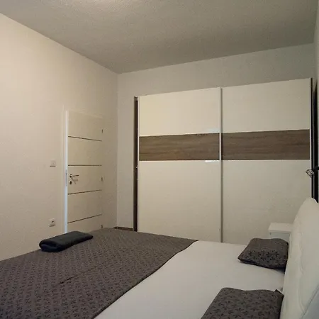 Stipe Jesenice (Split-Dalmatia)