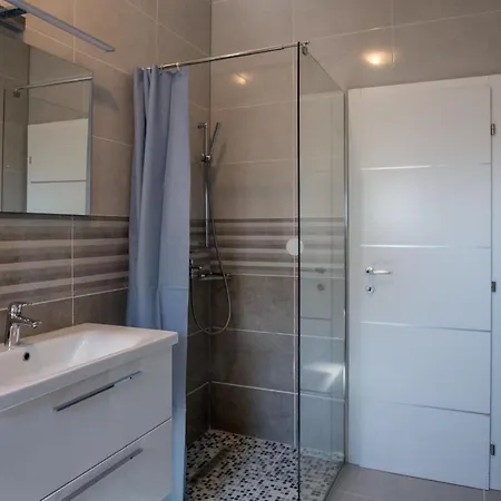 アパート Stipe *