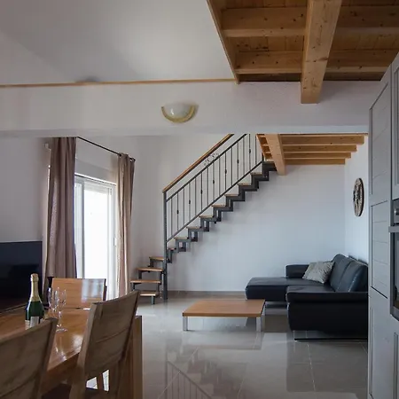 Stipe Jesenice (Split-Dalmatia)