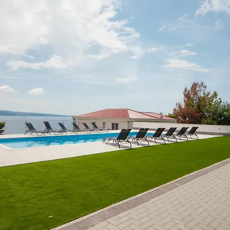 Stipe * イェセニツェ