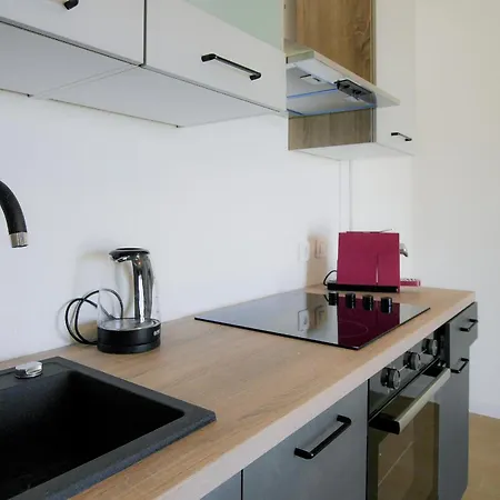 Apartment Stipe