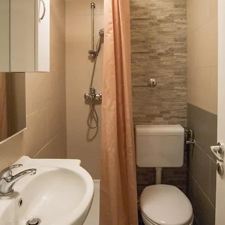 Stipe イェセニツェ