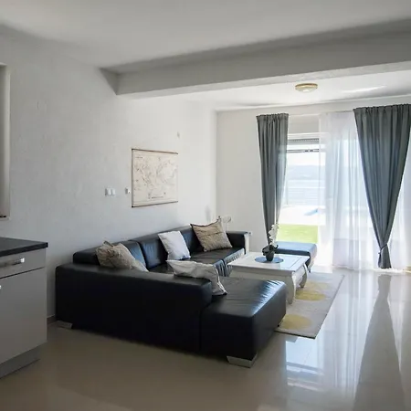 Apartament Stipe Jesenice (Split-Dalmatia)